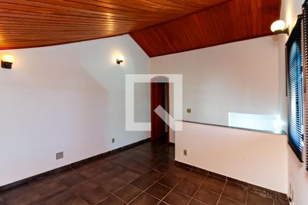 Casa à venda com 224m², 3 quartos e 2 vagasQuarto 4 - Sótão