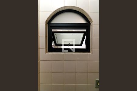 Casa à venda com 224m², 3 quartos e 2 vagasBanheiro de serviço