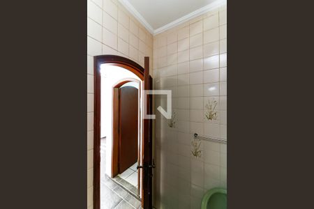 Casa à venda com 224m², 3 quartos e 2 vagasBanheiro de serviço