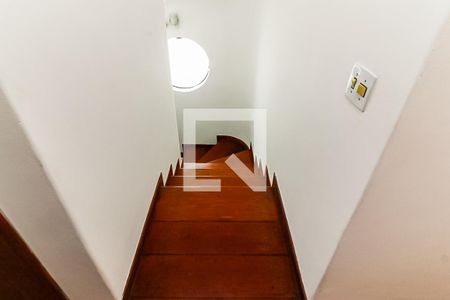 Escada de casa à venda com 3 quartos, 224m² em Jardim São Paulo(zona Norte), São Paulo