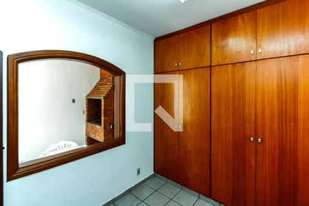 Casa à venda com 224m², 3 quartos e 2 vagasQuarto de Serviço