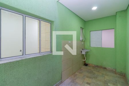 Casa para alugar com 85m², 2 quartos e 1 vagaÁrea de Serviço