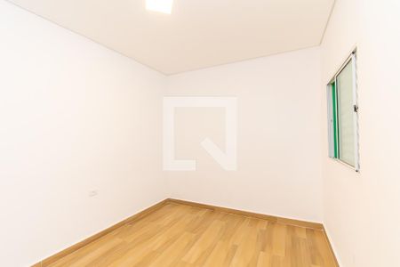 Quarto 1 de casa para alugar com 2 quartos, 85m² em Jardim Sao Roberto, São Paulo