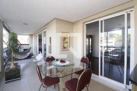 Apartamento para alugar com 179m², 3 quartos e 3 vagasVaranda gourmet