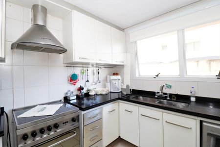 Apartamento para alugar com 179m², 3 quartos e 3 vagasCozinha