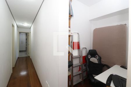 Apartamento para alugar com 179m², 3 quartos e 3 vagasCorredor
