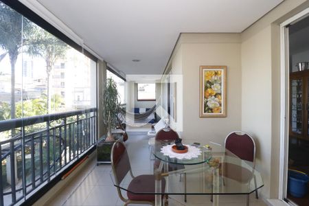 Apartamento para alugar com 179m², 3 quartos e 3 vagasVaranda gourmet