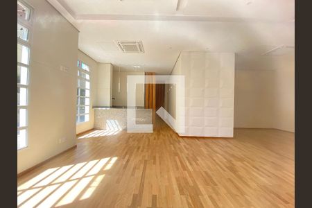Apartamento para alugar com 179m², 3 quartos e 3 vagasÁrea comum - Salão de festas