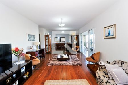 Apartamento para alugar com 179m², 3 quartos e 3 vagasSala