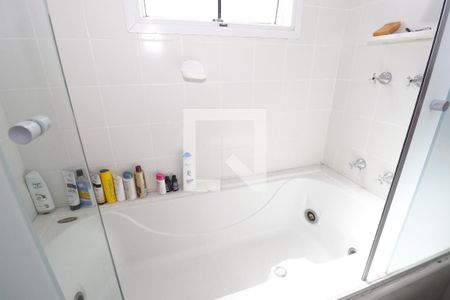 Apartamento para alugar com 179m², 3 quartos e 3 vagasBanheiro da Suíte 1