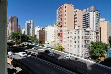 Vista de kitnet/studio para alugar com 1 quarto, 43m² em Consolação, São Paulo