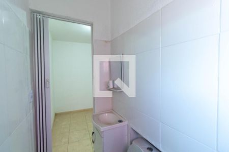 Banheiro de casa para alugar com 1 quarto, 28m² em Jardim Brasilia, São Paulo