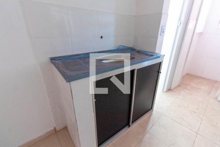 Cozinha de casa para alugar com 1 quarto, 28m² em Jardim Brasilia, São Paulo