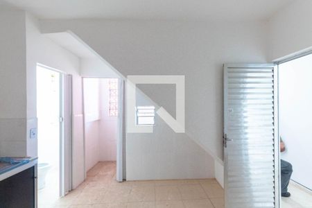 Quarto/Cozinha de casa para alugar com 1 quarto, 28m² em Jardim Brasilia, São Paulo