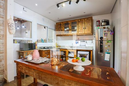 Casa de condomínio para alugar com 200m², 3 quartos e 2 vagasCozinha