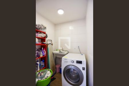 Casa de condomínio para alugar com 200m², 3 quartos e 2 vagasLavanderia