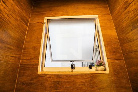 Casa de condomínio para alugar com 200m², 3 quartos e 2 vagasLavabo - detalhes