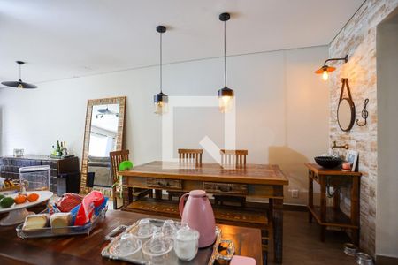 Sala de jantar de casa de condomínio para alugar com 3 quartos, 160m² em Jardim Barbacena, Cotia