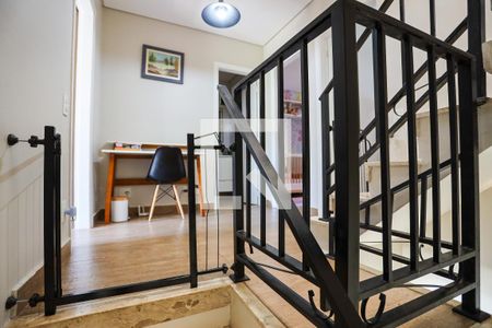 Casa de condomínio para alugar com 200m², 3 quartos e 2 vagasHall dos quartos