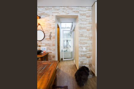 Casa de condomínio para alugar com 200m², 3 quartos e 2 vagasAcesso - lavabo e área externa