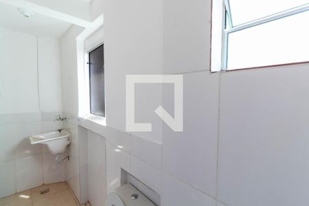 Banheiro de casa para alugar com 1 quarto, 28m² em Jardim Brasilia, São Paulo