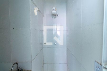 Banheiro de casa para alugar com 1 quarto, 28m² em Jardim Brasilia, São Paulo