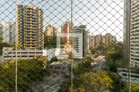 Vista de apartamento à venda com 4 quartos, 220m² em Vila Andrade, São Paulo