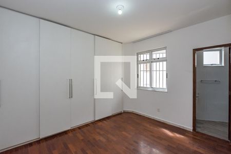 Suíte de apartamento à venda com 3 quartos, 120m² em Santa Lúcia, Belo Horizonte