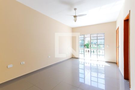 Sala 1 de casa para alugar com 2 quartos, 80m² em Parque Vitoria, São Paulo