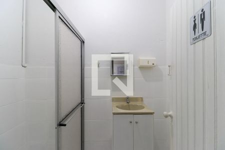 Banheiro de casa para alugar com 2 quartos, 40m² em Brooklin Paulista, São Paulo