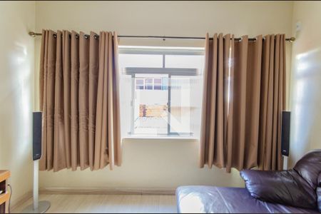 Apartamento à venda com 91m², 3 quartos e 1 vaga Apartamento à venda com 91m², 3 quartos e 1 vagaSala