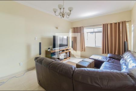 Apartamento à venda com 91m², 3 quartos e 1 vaga Apartamento à venda com 91m², 3 quartos e 1 vagaSala