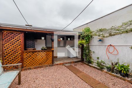 Casa à venda com 75m², 2 quartos e 2 vagasQuintal