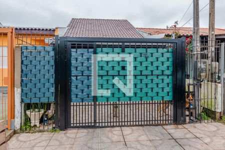 Casa à venda com 75m², 2 quartos e 2 vagasFachada