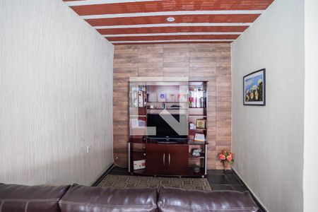Sala 1 de casa à venda com 2 quartos, 120m² em São Tomáz, Belo Horizonte
