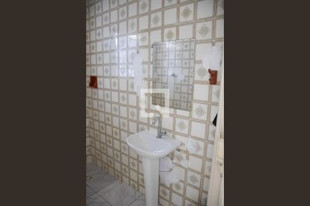 Casa à venda com 150m², 2 quartos e 2 vagasBanheiro 3