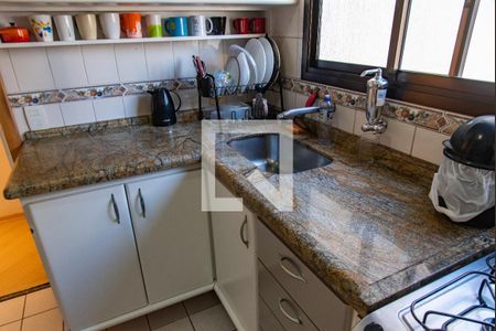 Apartamento para alugar com 65m², 2 quartos e 2 vagasCozinha