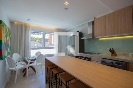 Sala/Cozinha de apartamento à venda com 2 quartos, 44m² em Vila Olímpia, São Paulo
