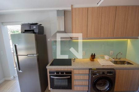 Sala/Cozinha de apartamento à venda com 2 quartos, 44m² em Vila Olímpia, São Paulo