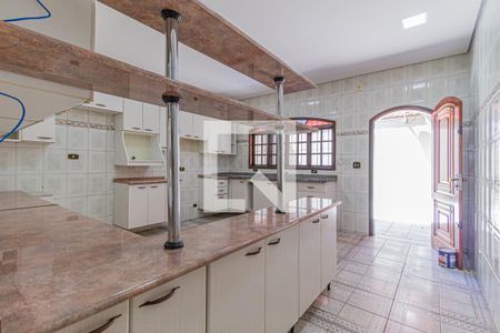 Casa para alugar com 356m², 4 quartos e 6 vagasCozinha