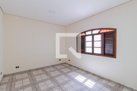 Casa para alugar com 356m², 4 quartos e 6 vagasSuíte