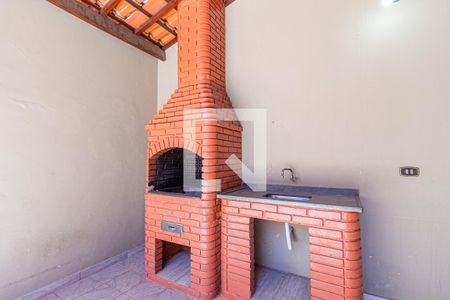 Casa para alugar com 356m², 4 quartos e 6 vagasQuintal