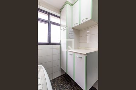 Apartamento para alugar com 73m², 2 quartos e 1 vagaÁrea de Serviço