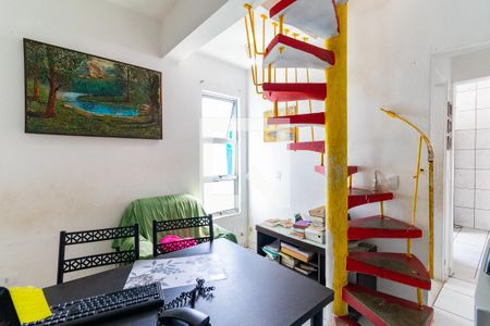 Casa para alugar com 50m², 2 quartos e 3 vagasSala