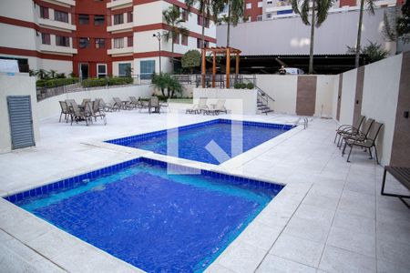 Apartamento à venda com 65m², 3 quartos e 1 vagaÁrea comum - Piscina