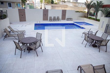 Apartamento à venda com 65m², 3 quartos e 1 vagaÁrea comum - Piscina