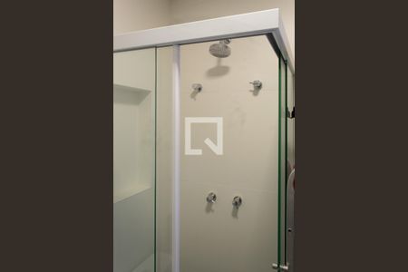 Apartamento à venda com 191m², 2 quartos e 4 vagasBanheiro 1