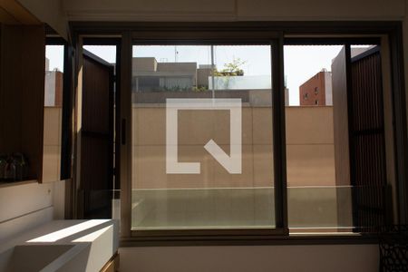 Apartamento à venda com 191m², 2 quartos e 4 vagasBanheiro