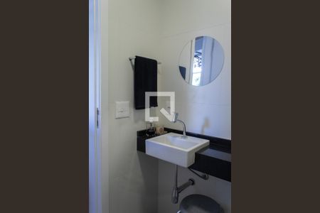 Apartamento à venda com 191m², 2 quartos e 4 vagasBanheiro 1