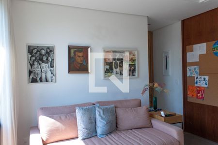 Apartamento à venda com 191m², 2 quartos e 4 vagasEscritório